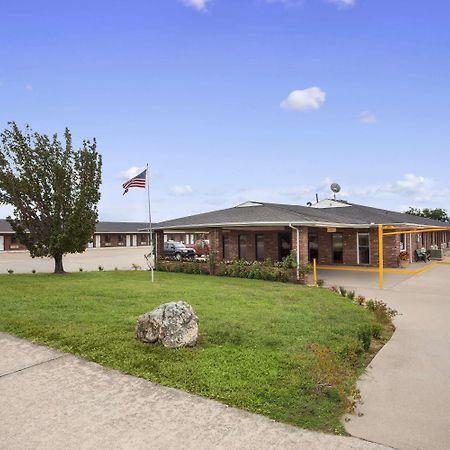 Super 8 By Wyndham Henryetta Exterior foto